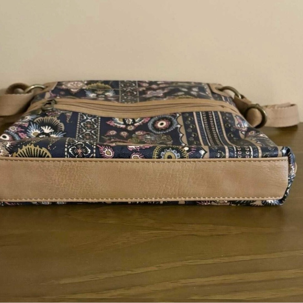 Sakroots Purse/Crossbody - Picture 2 of 3